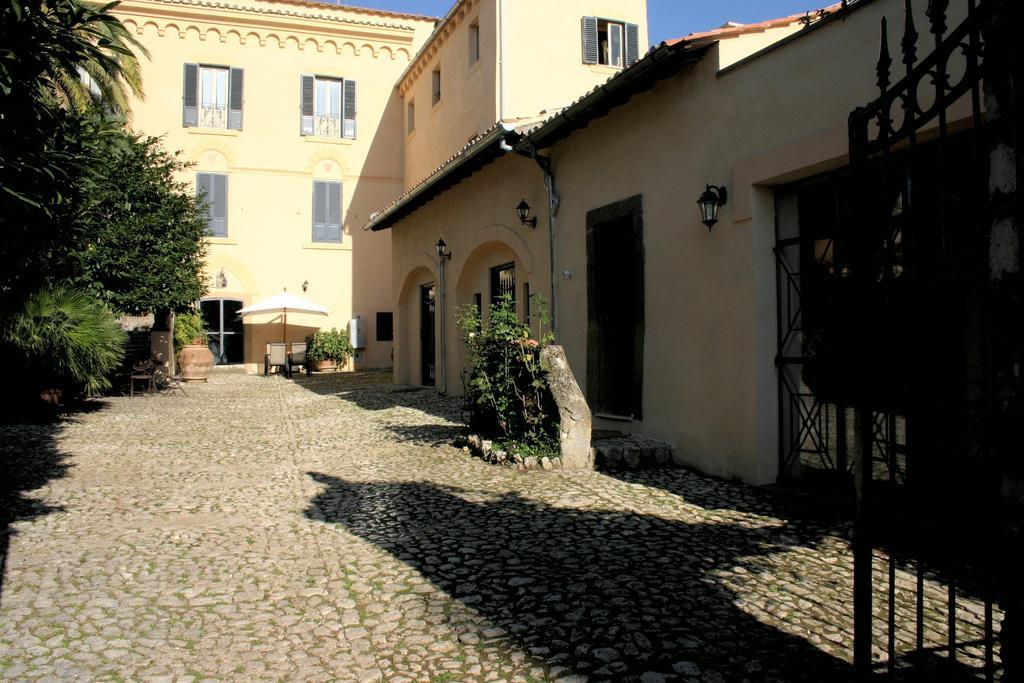 Agriturismo Castello Santa Margherita Cori Buitenkant foto